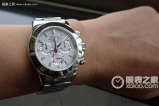 勞力士日志型 都市辣妹腕間的“金鋼”態(tài)度